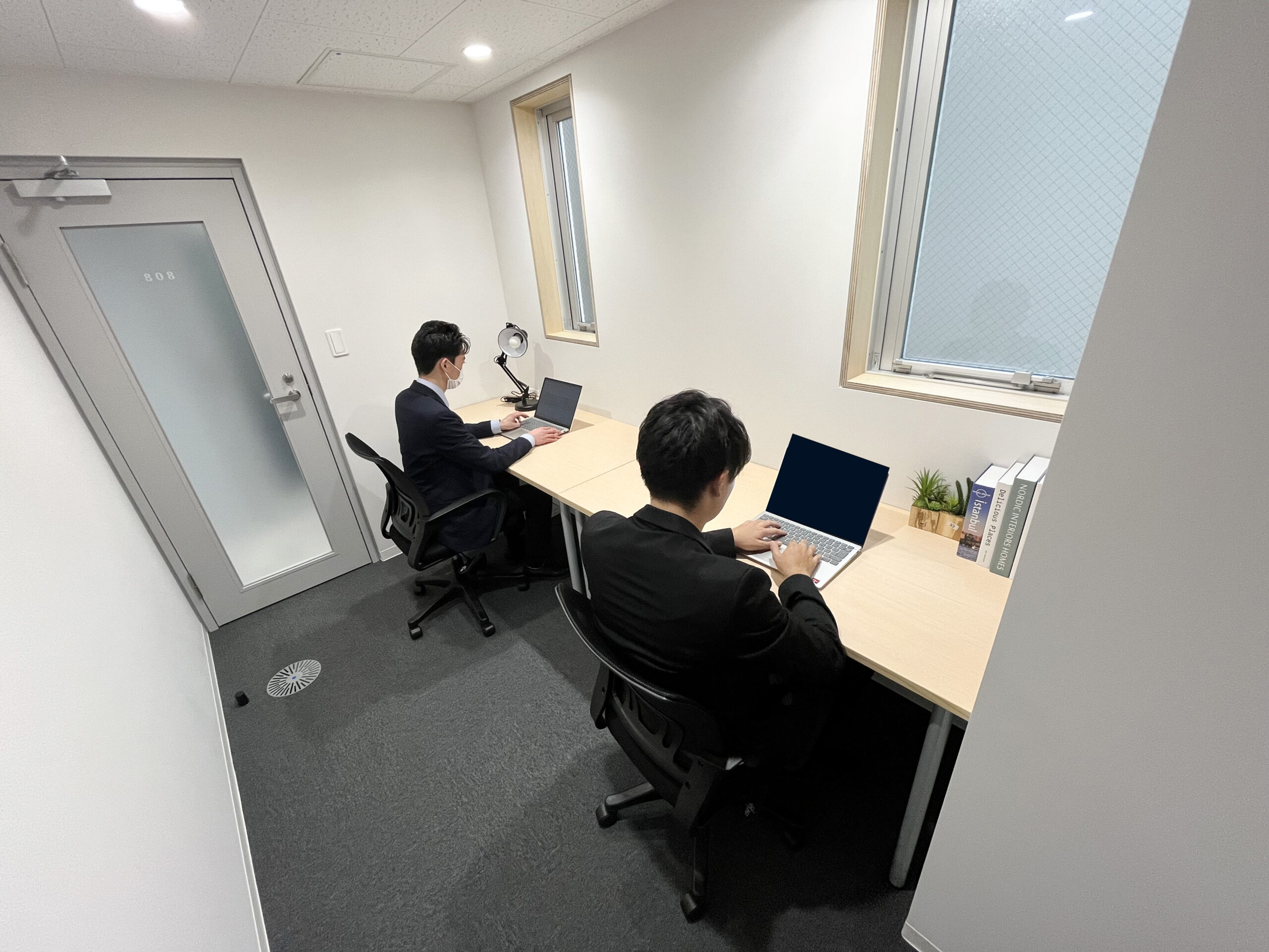 2名部屋(満室)