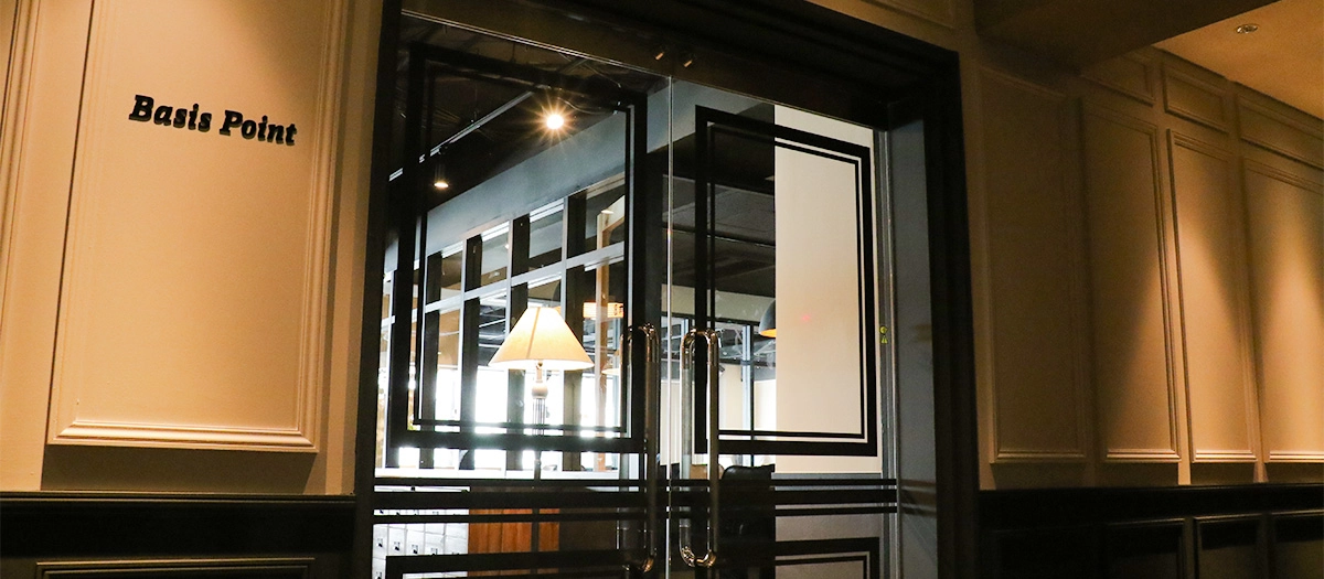 新橋銀座口店 入り口